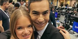 Rafaella Justus e César Tralli se emocionam em despedida