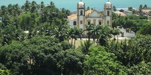 Olinda se destaca pela sua história, arte e paisagens