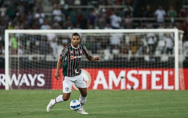 David Braz analisa últimas partidas do Fluminense e projeta duelo contra o Internacional: 'Não tem jogo fácil'