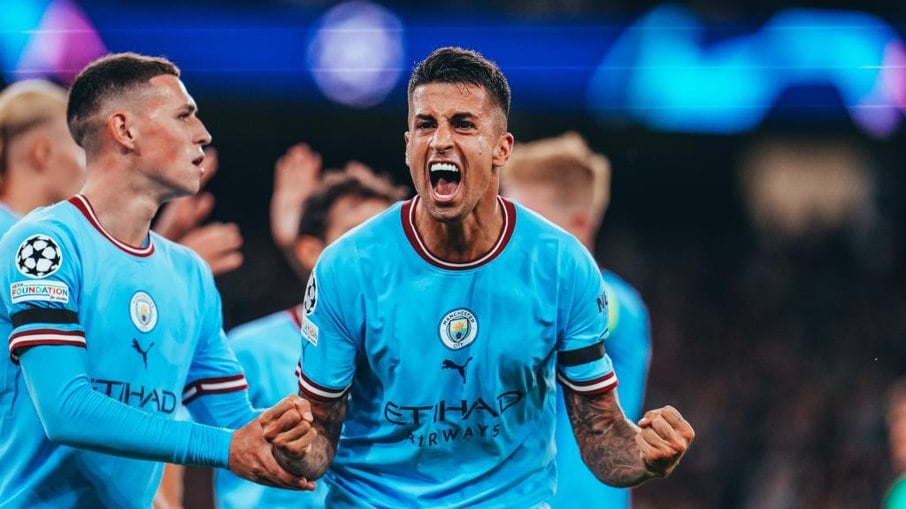 Barça quer Cancelo em um empréstimo com obrigação de compra