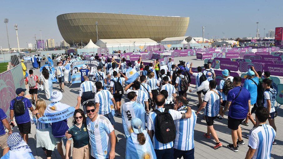 Argentinos e mexicanos brigam durante a Copa do Mundo