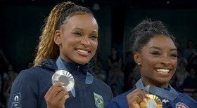 Flamengo pretende juntar Simone Biles e Rebeca Andrade em evento no Brasil