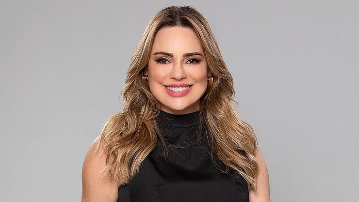 Rachel Sheherazade anuncia pré-candidatura a deputada federal