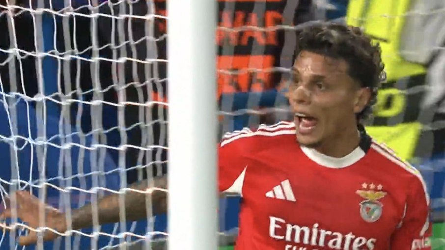 Mourinho avalia Richard Ríos após gol contra Mourinho avalia Richard Ríos após gol contra