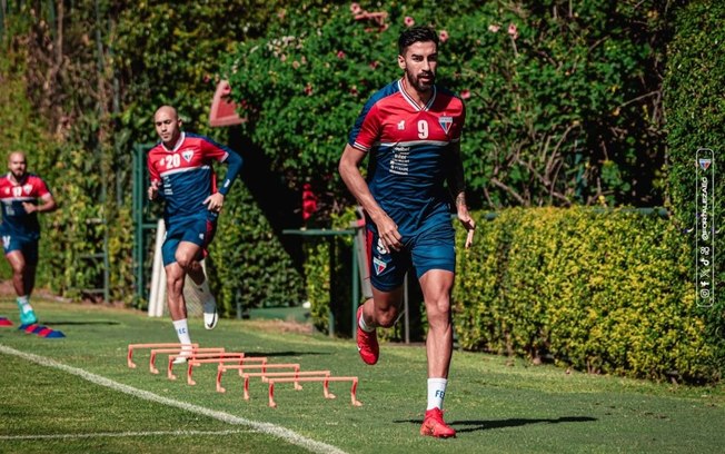 Com tabu contra, Fortaleza visita o Vasco pela Copa do Brasil