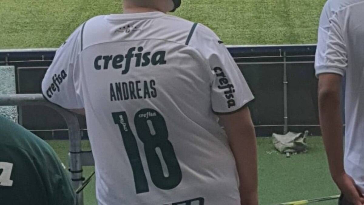 Torcedores do Palmeiras provocam Andreas Pereira, ex-Flamengo