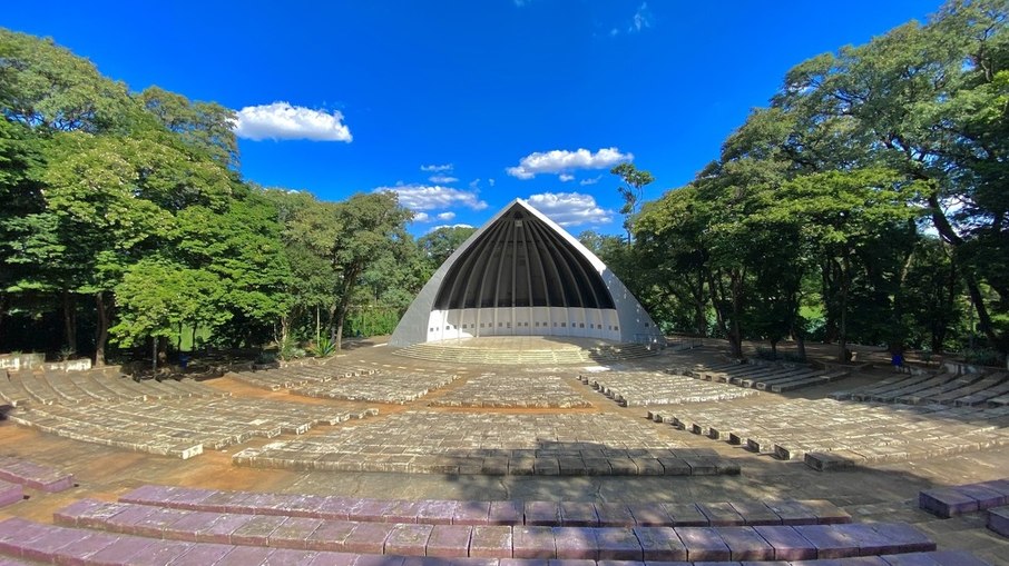 Concha acústica para eventos ao ar livre no Taquaral