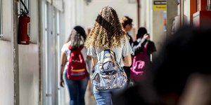 Pisa: Brasil reduz diferença para países ricos; veja resultados