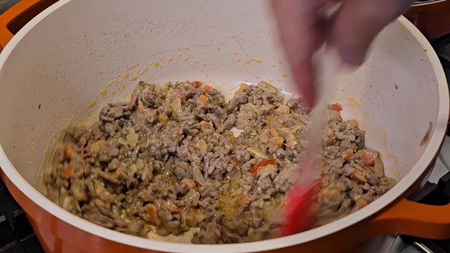 Refogado de carne moída
