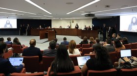 INSS ressarcirá aposentados direto na folha, diz presidente