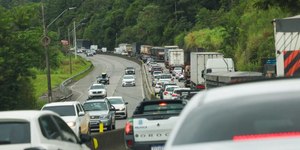 Obras na BR-101 podem causar trânsito; veja os trechos afetados