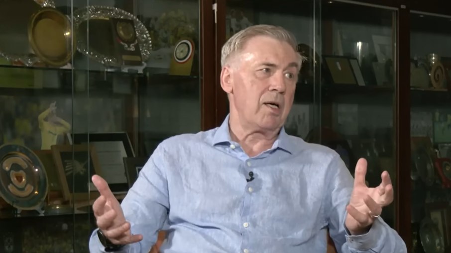 Ancelotti ém entrevista  para Galvão Bueno