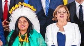 Mulheres são minoria na política; governo bate recorde