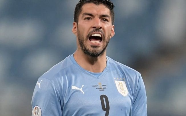 Rival do Nacional na Sul-Americana, Atlético-GO brinca na web após pré-acordo de Suárez com clube uruguaio
