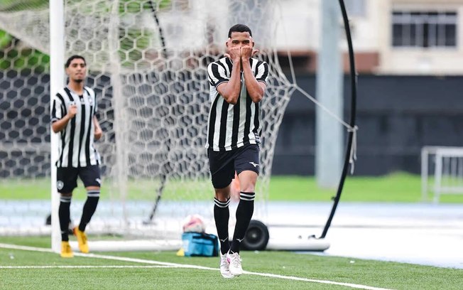 Botafogo encarou o perigoso Maricá nesta rodada 