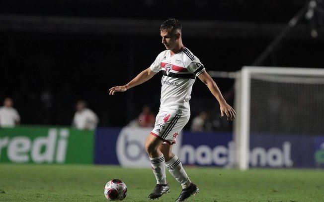 Giuliano Galoppo vestiu a camisa do Soberano entre as temporadas de 2022 e 2025