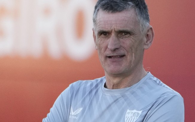 Sevilla anuncia substituto do técnico Jorge Sampaoli