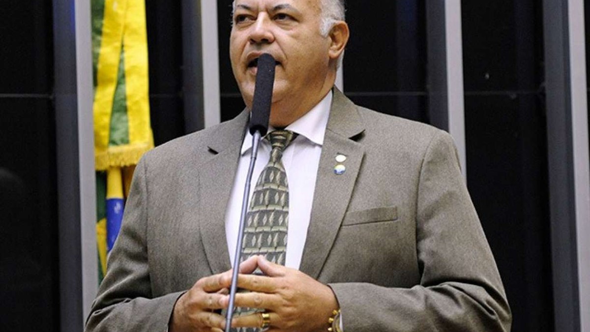 Deputado federal Pastor Eurico (PL-PE) é o relator do Projeto de lei