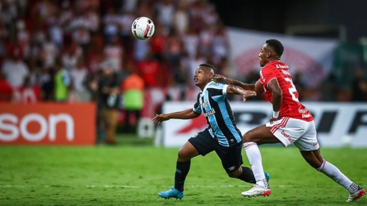 Bruno Alves reconhece superioridade do Inter no Gre-Nal