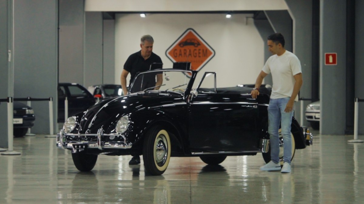 Volkswagen e CARDE trocam Fuscas históricos de presidentes