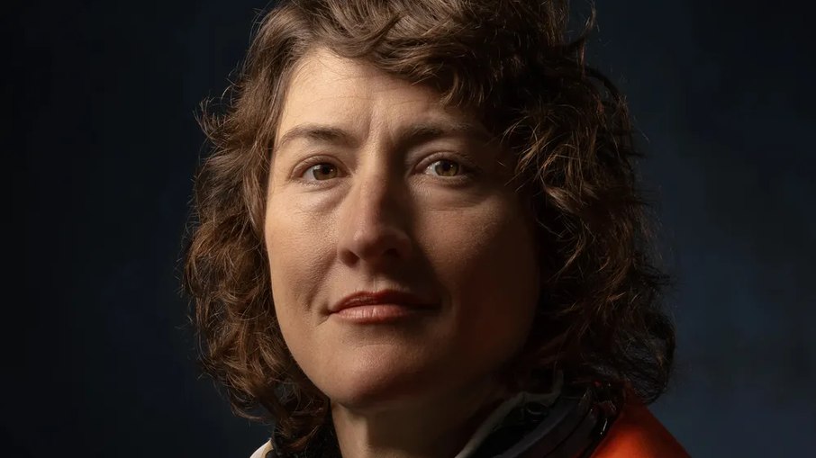 Christina Koch, astronauta da NASA e especialista de missão da Artemis II