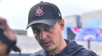 Corinthians%20anuncia%20sa%C3%ADda%20do%20t%C3%A9cnico%20Lucas%20Piccinato