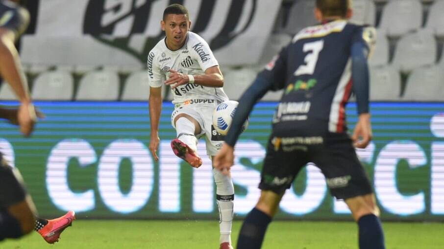 Santos despacha o Cianorte na Copa do Brasil