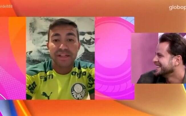 Jogadores do Palmeiras revelam a Gustavo do 'BBB' sobre a derrota do time no Mundial de Clubes Jogadores do Palmeiras revelam a Gustavo do 'BBB' sobre a derrota do time no Mundial de Clubes