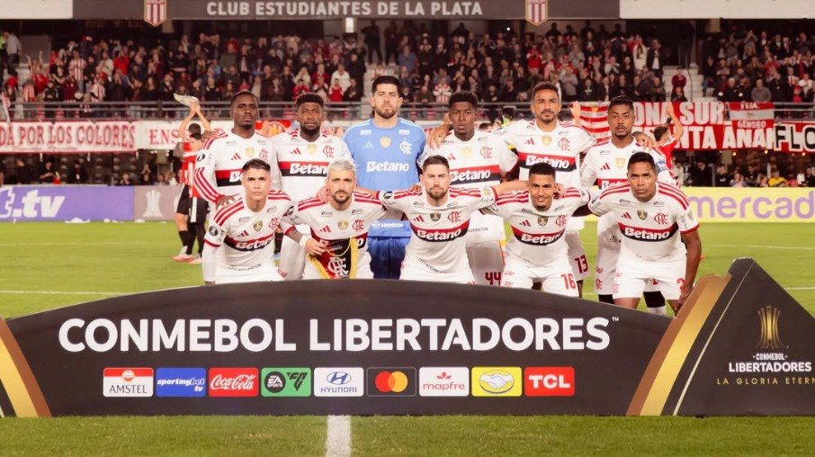 Flamengo conseguiu empate por 1 a 1 contra Estudiantes, na Argentina