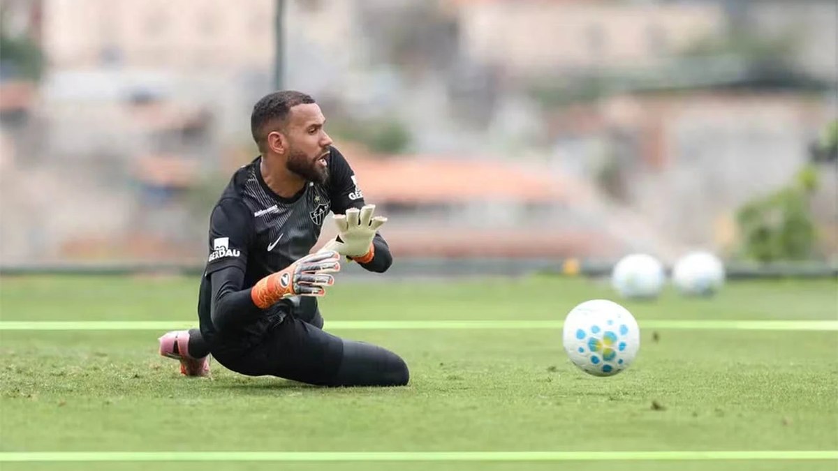Atlético tem desfalque de Cuello contra Flamengo, e Everson segue fora