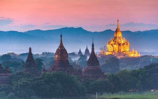 Os templos do Reino de Pagan foram construídos ao longo de 200 anos para expandir seu alcance e agradar a Buda