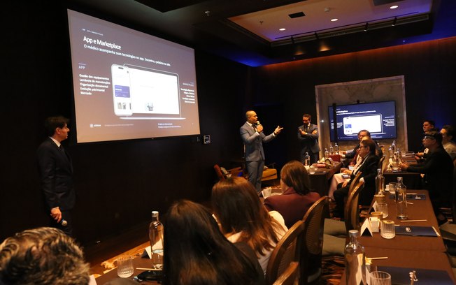 ATIVUA lança 1º app de gestão e negócio de tecnologia médica