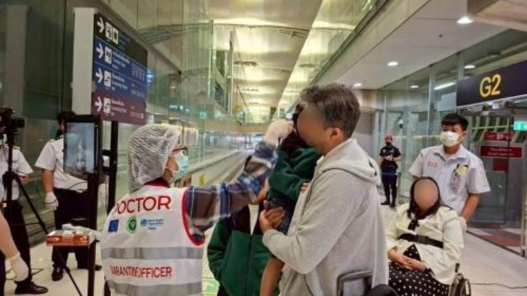 Aeroportos retomam protocolo de Covid após surto de vírus
