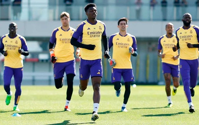 Jogadores do Real Madrid durante treinamento da equipe - Foto: Alberto Navarro/Real Madrid