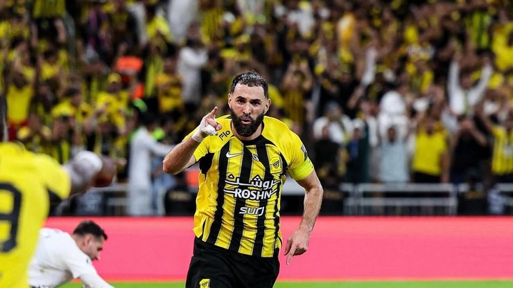 Entenda porque Benzema se recusa a jogar pelo Al-Ittihad