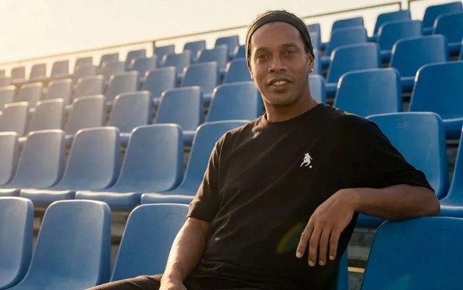 Ronaldinho Gaúcho pode investir no basquete europeu e assumir o Monaco Basket