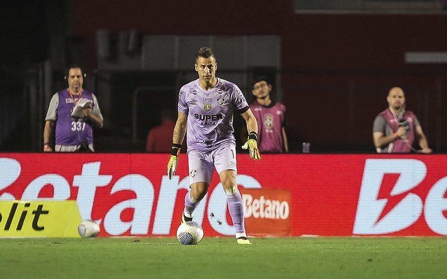 Fábio falhou no primeiro gol do São Paulo pelo Campeonato Brasileiro 