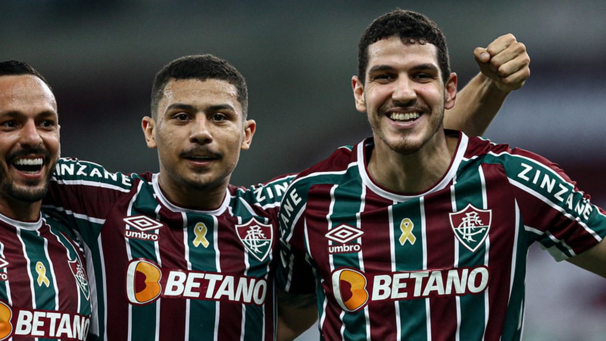 André (esq.) e Nino (dir.) podem deixar Fluminense na próxima temporada