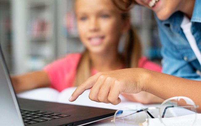 Avanço digital demanda fortalecimento da educação midiática