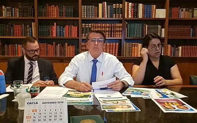 Na última quinta-feira, Bolsonaro fez campanha para o filho Carlos e outros candidatos que apoia