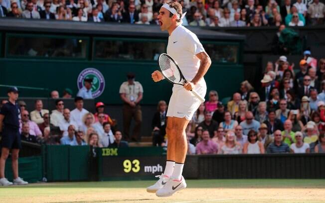 Roger Federer venceu Milos Raonic por 3 a 0 e está na semifinal de Wimbledon
