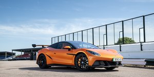 Denza Z estreia em Goodwood com 1.604 cv e recarga em 5 min