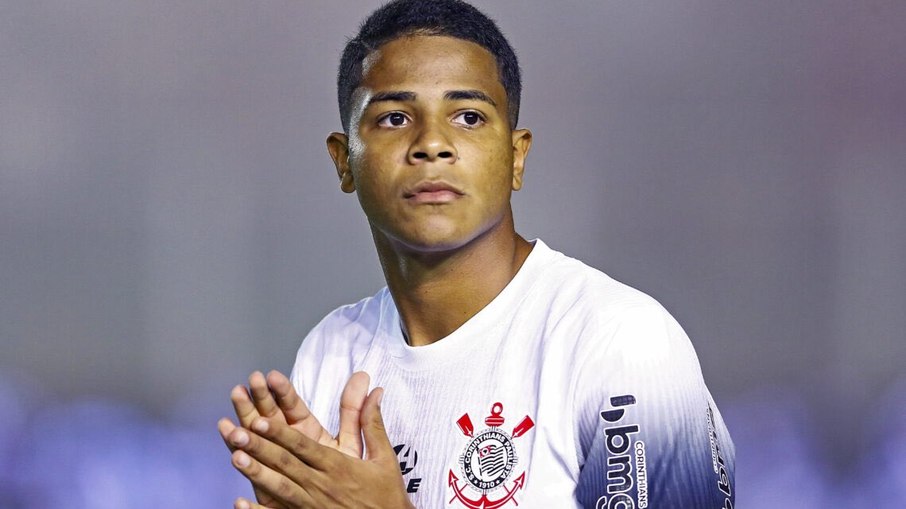 Wesley se destacou com dribles e jogadas em velocidade