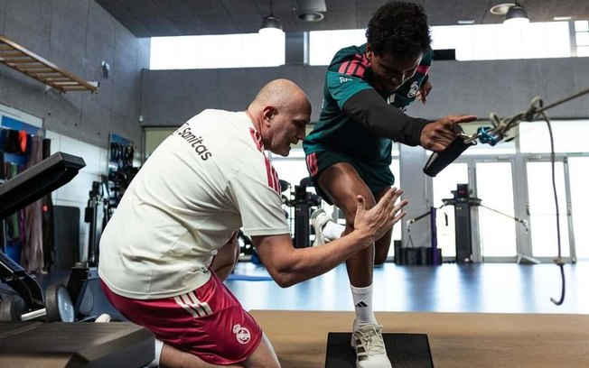 Rodrygo trabalha para aumentar a massa muscular antes do retorno aos gramados