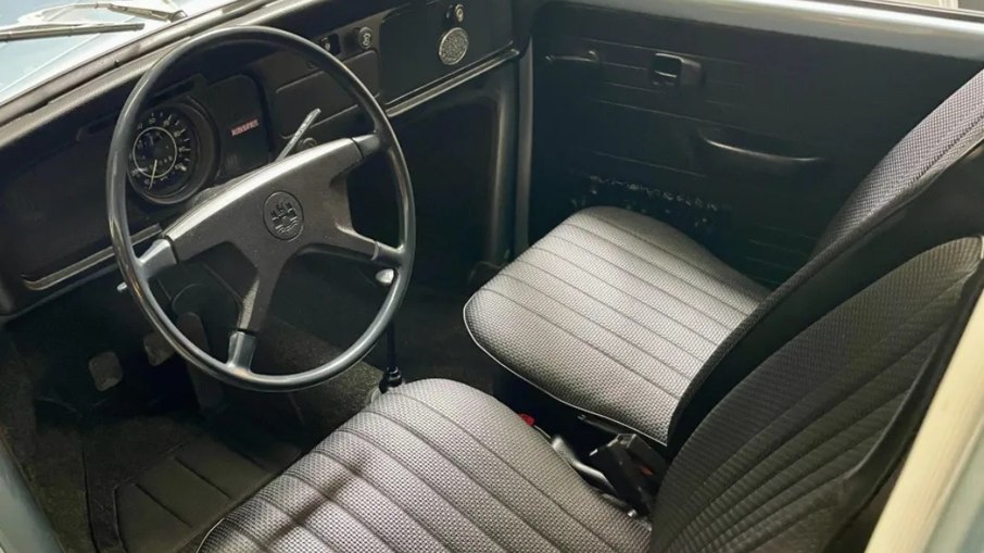 Interior do Volkswagen Beetle Baja Champion Edição Especial 1972 Interior do Volkswagen Beetle Baja Champion Edição Especial 1972