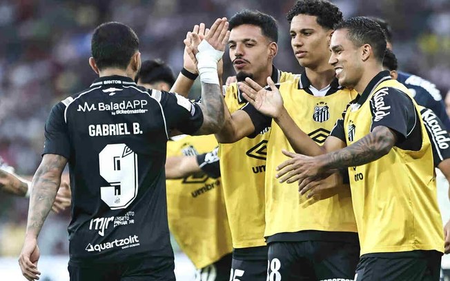 Publicação de Neymar reúne Gabigol, Coutinho e outros companheiros Publicação de Neymar reúne Gabigol, Coutinho e outros companheiros