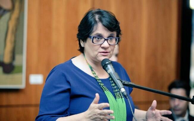 Ministra negou que mudanças tenham ocorrido por críticas dos integrantes ao presidente Bolsonaro
