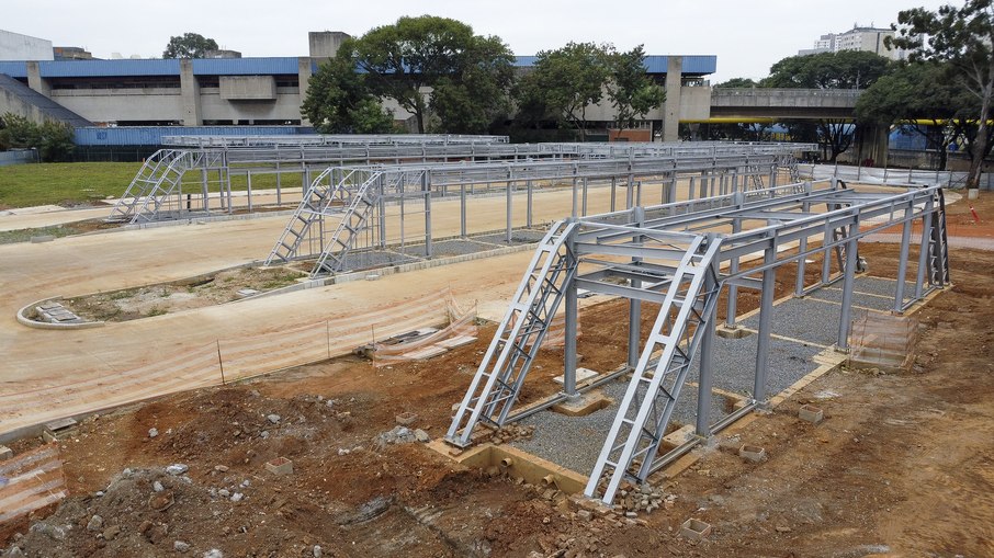 Obras do BRT na Radial Leste de SP Obras do BRT na Radial Leste de SP