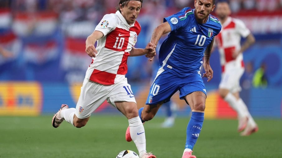 Croácia e Itália fizeram um jogo decidido só no último lance