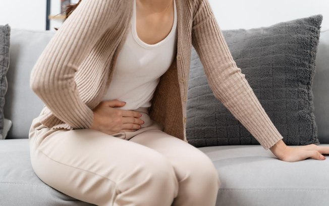 Sintomas ignorados atrasam diagnóstico da endometriose